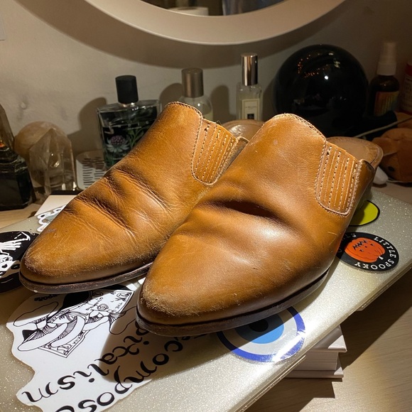 Madewell slip on leather clogs - Picture 3 of 9